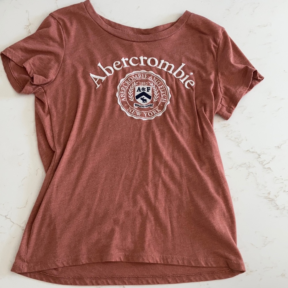 Abercrombie & Fitch T-shirt